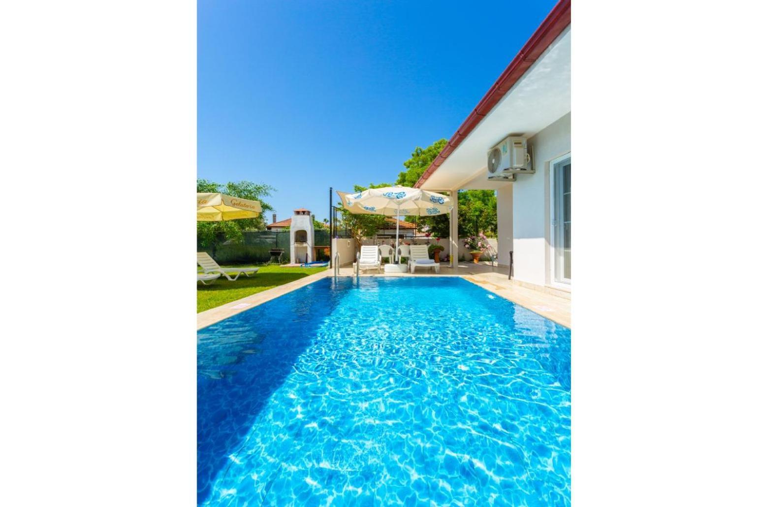 Villa Zonkdemir ดาลยัน ภายนอก รูปภาพ