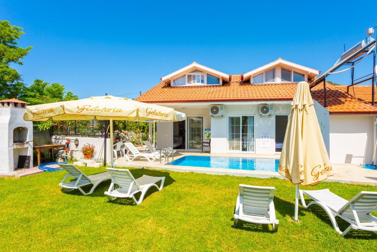 Villa Zonkdemir ดาลยัน ภายนอก รูปภาพ